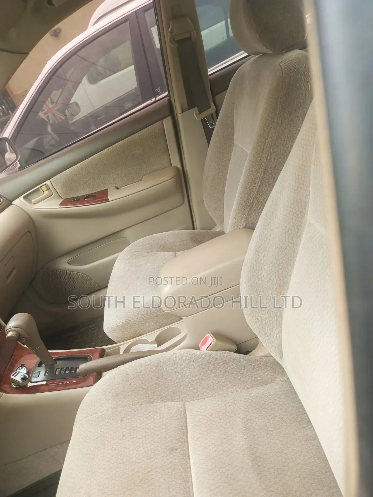 Toyota Corolla 2004 Gold
