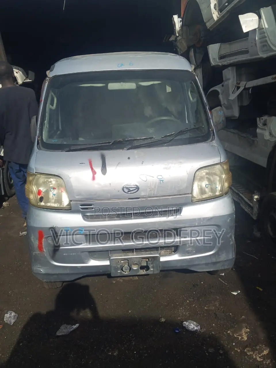 Daihatsu Hijet 2012 Silver