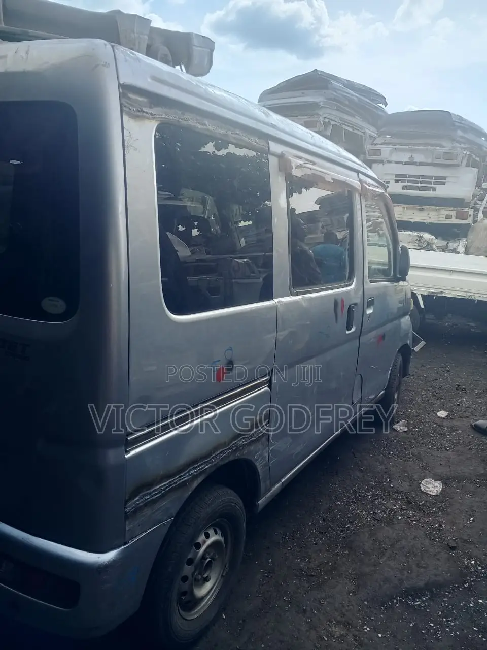 Daihatsu Hijet 2012 Silver
