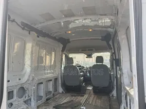 Ford Transit-350 2016 White