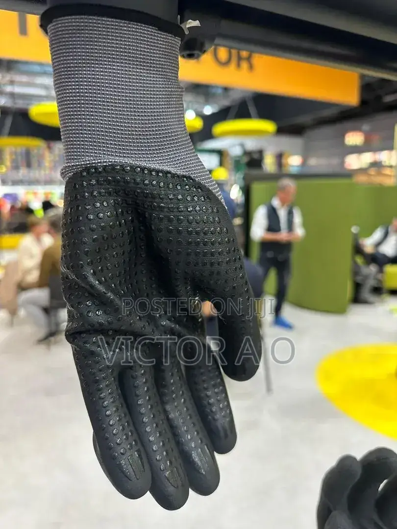 Safety Gloves