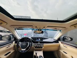 Lexus ES 2014 Blue