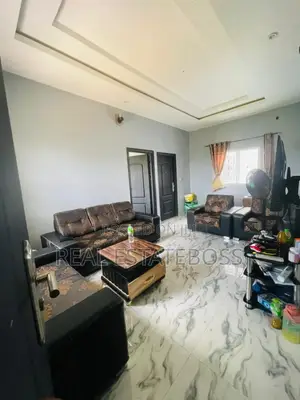 1bdrm Block of Flats in Shelter Afrique, Uyo for rent