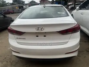 Hyundai Elantra Sport 2018 White