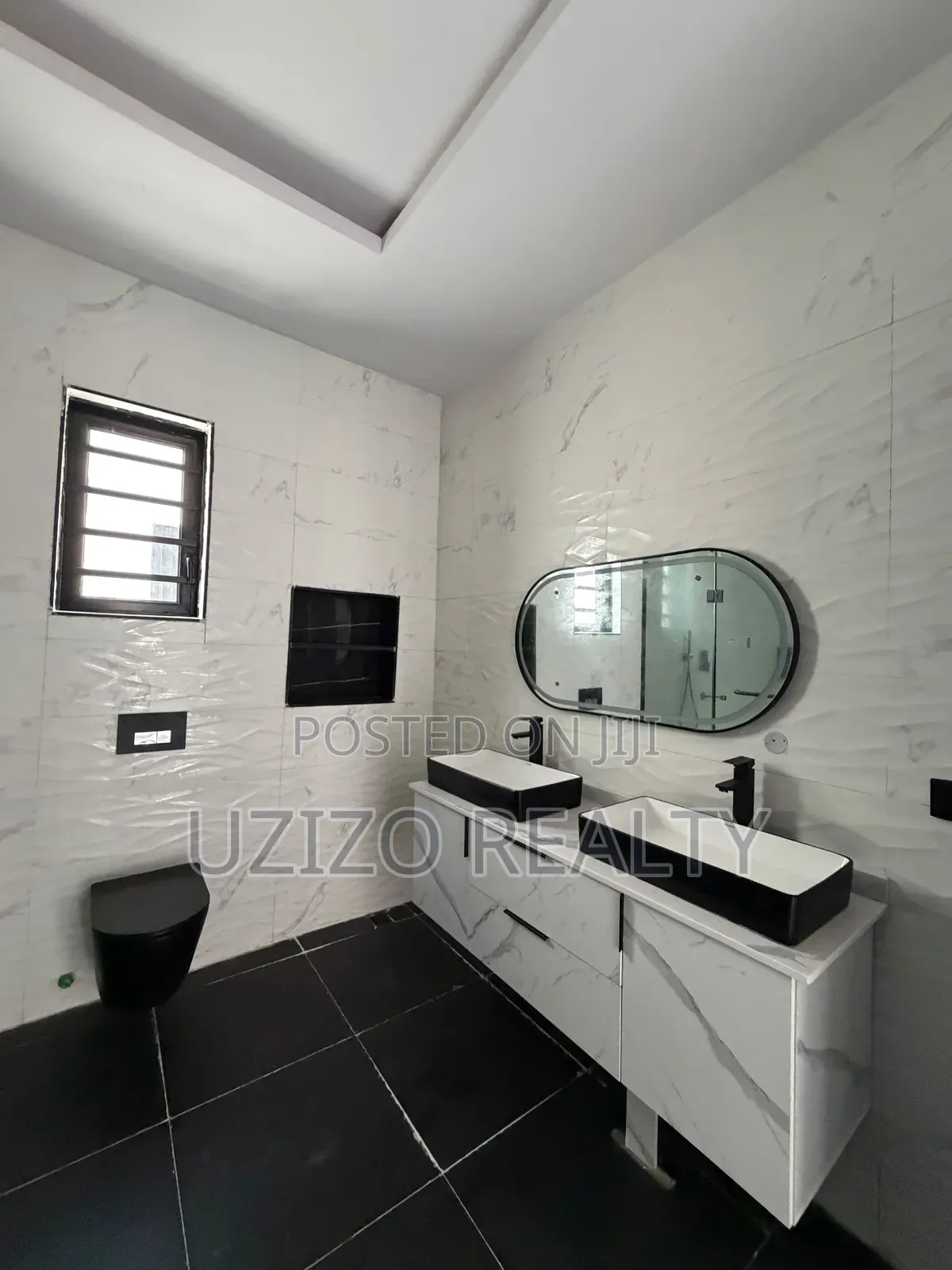 4bdrm Townhouse/Terrace in Ikate for sale