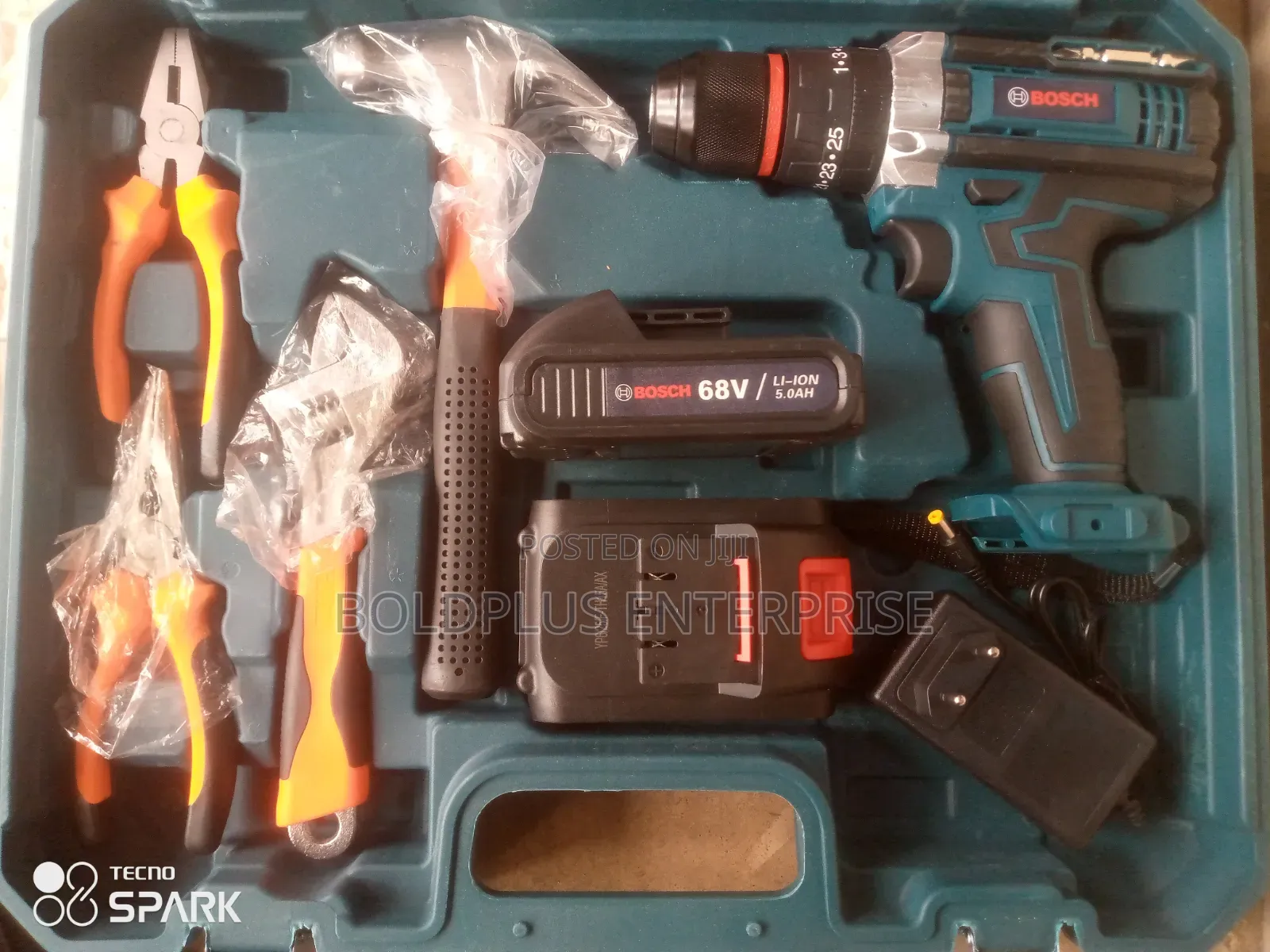68 Volt Screwing Machine Kit With Complete Accessories