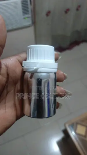 Oud Robeto Perfume