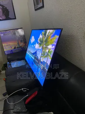 55" LG Smart TV
