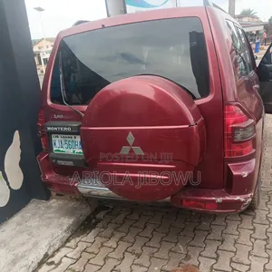 Mitsubishi Montero 3.0 AWD 2003 Red