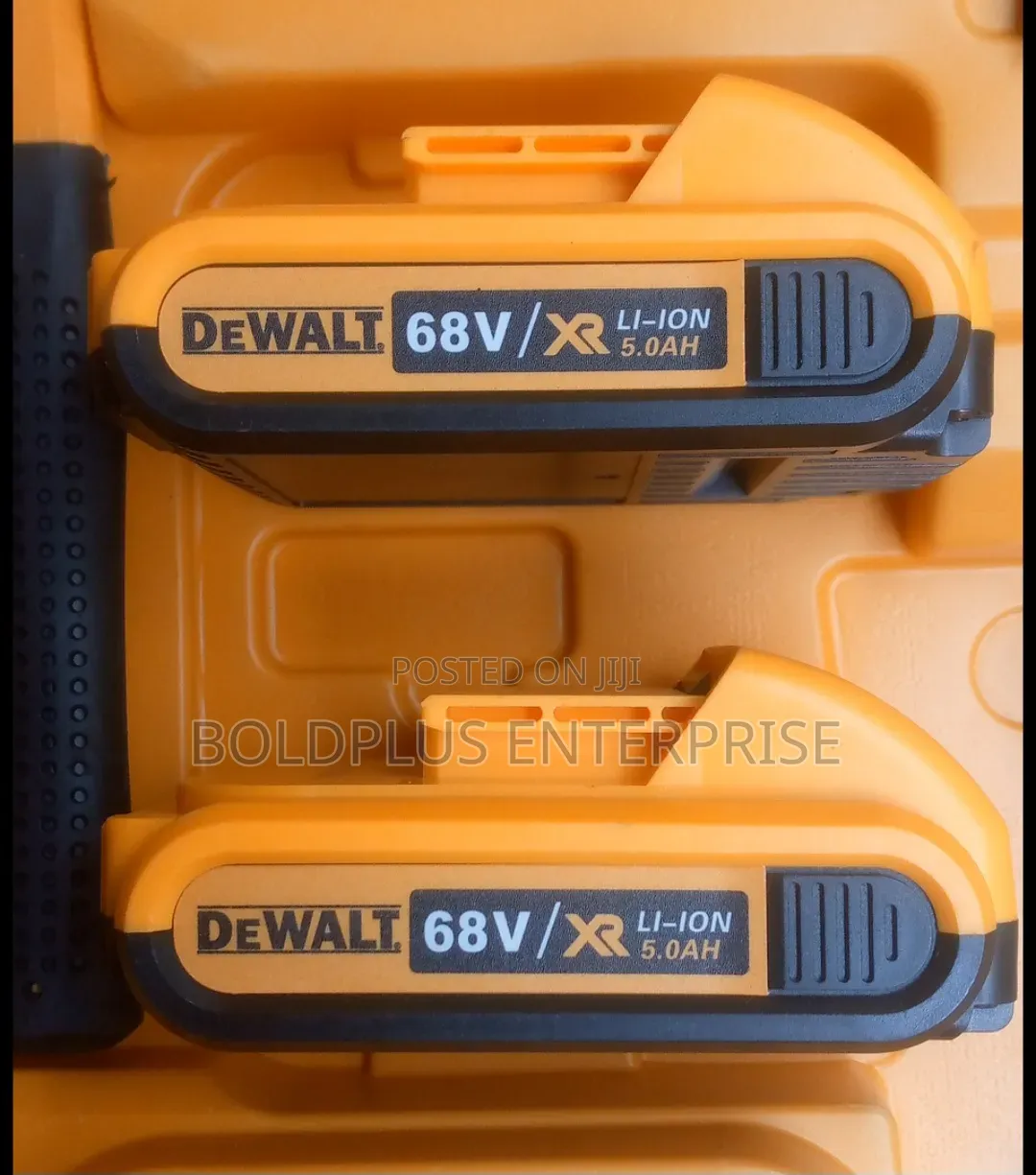 68 Volt Screwing Machine With Tools Set