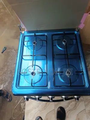 Hyly 4-Burner Gas Cooker With Oven