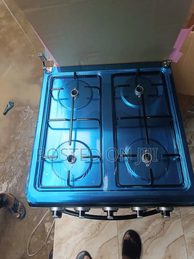 Hyly 4-Burner Gas Cooker With Oven