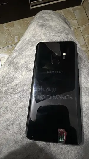 New Samsung Galaxy S9 Plus 64 GB Black