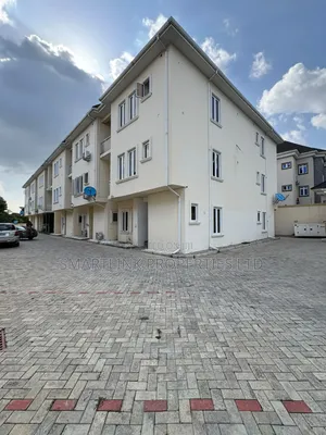 4bdrm Duplex in Guzape Main, Abuja for sale