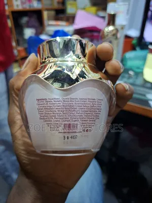 Samira Fade Face Cream – Immense Whitening Therapy SPF 15 (100g)