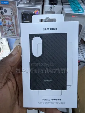 Samsung Galaxy Z Fold 8 Pouch