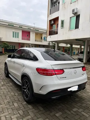 Mercedes-Benz GLE-Class 2018 White