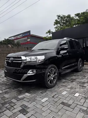 Toyota Land Cruiser 4.5 V8 VXR 2021 Black