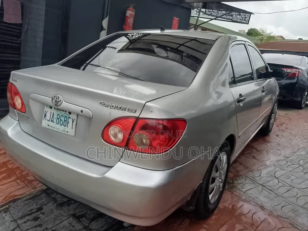Toyota Corolla 2005 Silver