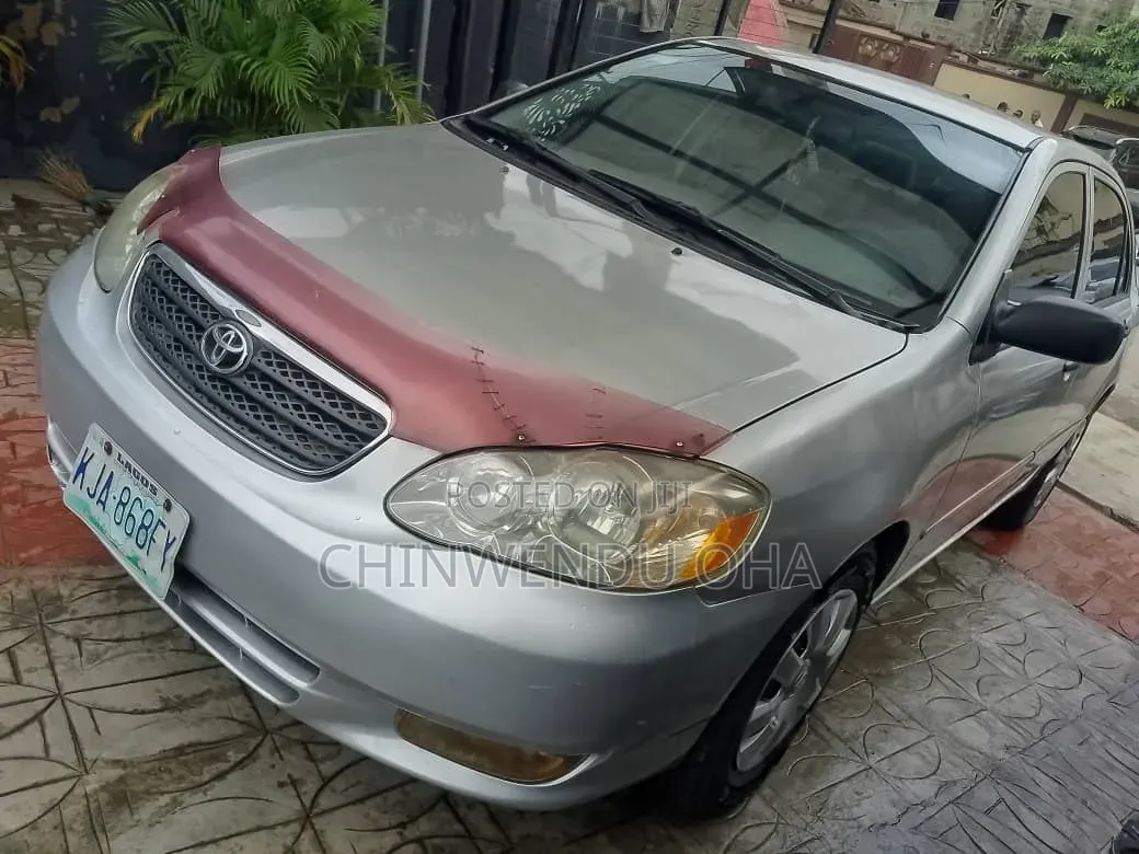 Toyota Corolla 2005 Silver