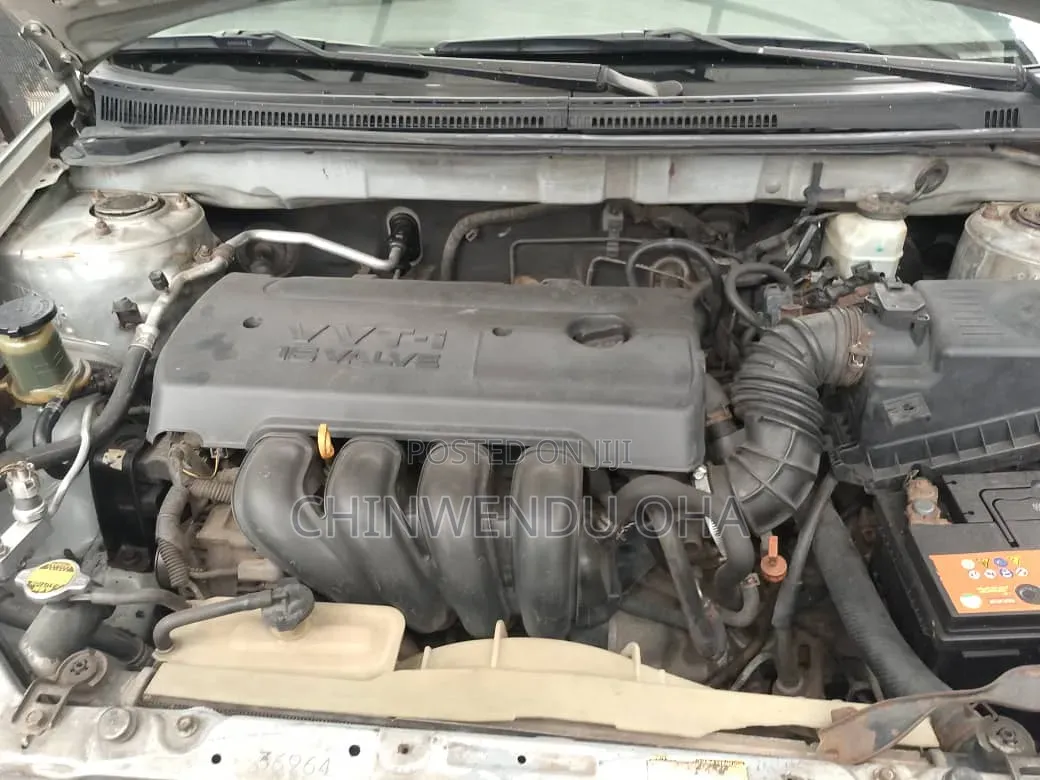 Toyota Corolla 2005 Silver