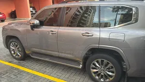 Toyota Land Cruiser 2023 Gray
