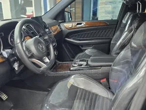 Mercedes-Benz GLE-Class 2016 Black