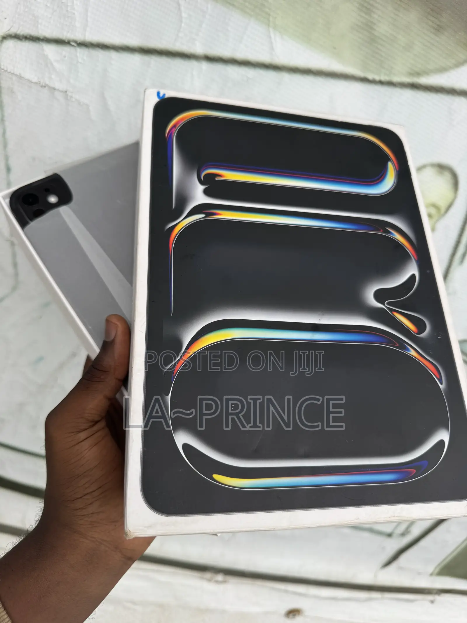 Apple iPad Pro 11 (2024) 256 GB Gray
