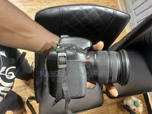 Nikon D610