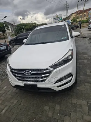 Hyundai Tucson 2017 White