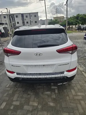 Hyundai Tucson 2017 White