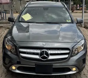 Mercedes-Benz GLA 250 2016 Gray