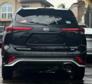 Toyota Highlander 2021 Black