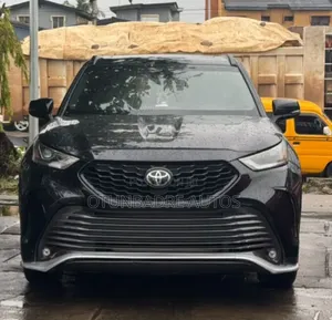 Toyota Highlander 2021 Black