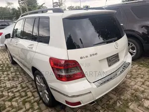 Mercedes-Benz GLK-Class 2011 White