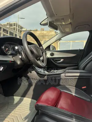 Mercedes-Benz E300 2018 White