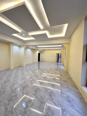 1bdrm Apartment in Gwarinpa Main Abuja, Life Camp for rent