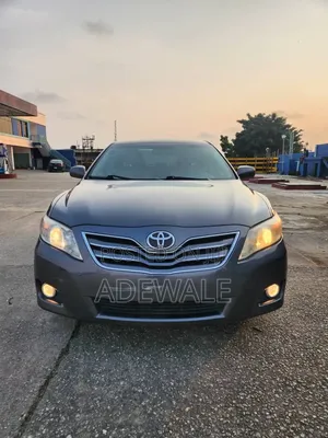 Toyota Camry 2011 Gray