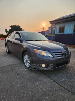 Toyota Camry 2011 Gray