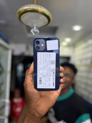 Apple iPhone 12 64 GB