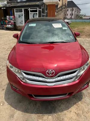 Toyota Venza 2015 Red