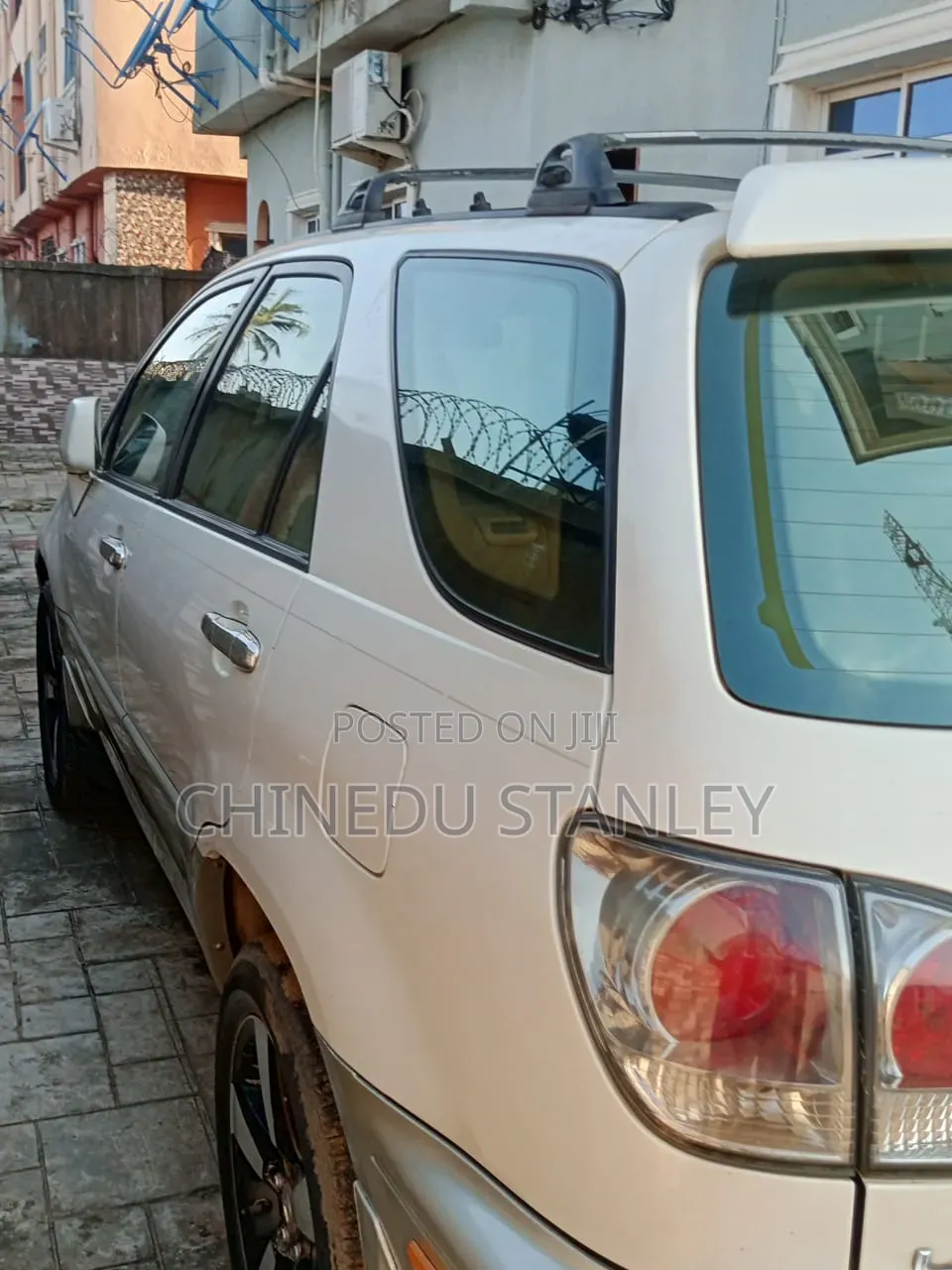 Lexus RX 2001 White