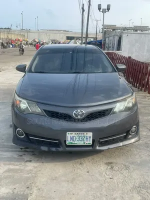 Toyota Camry 2013 Gray