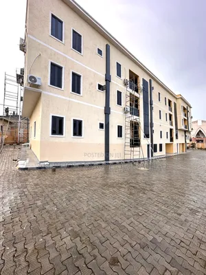 2bdrm Apartment in Gwarinpa Main Abuja, Life Camp for rent