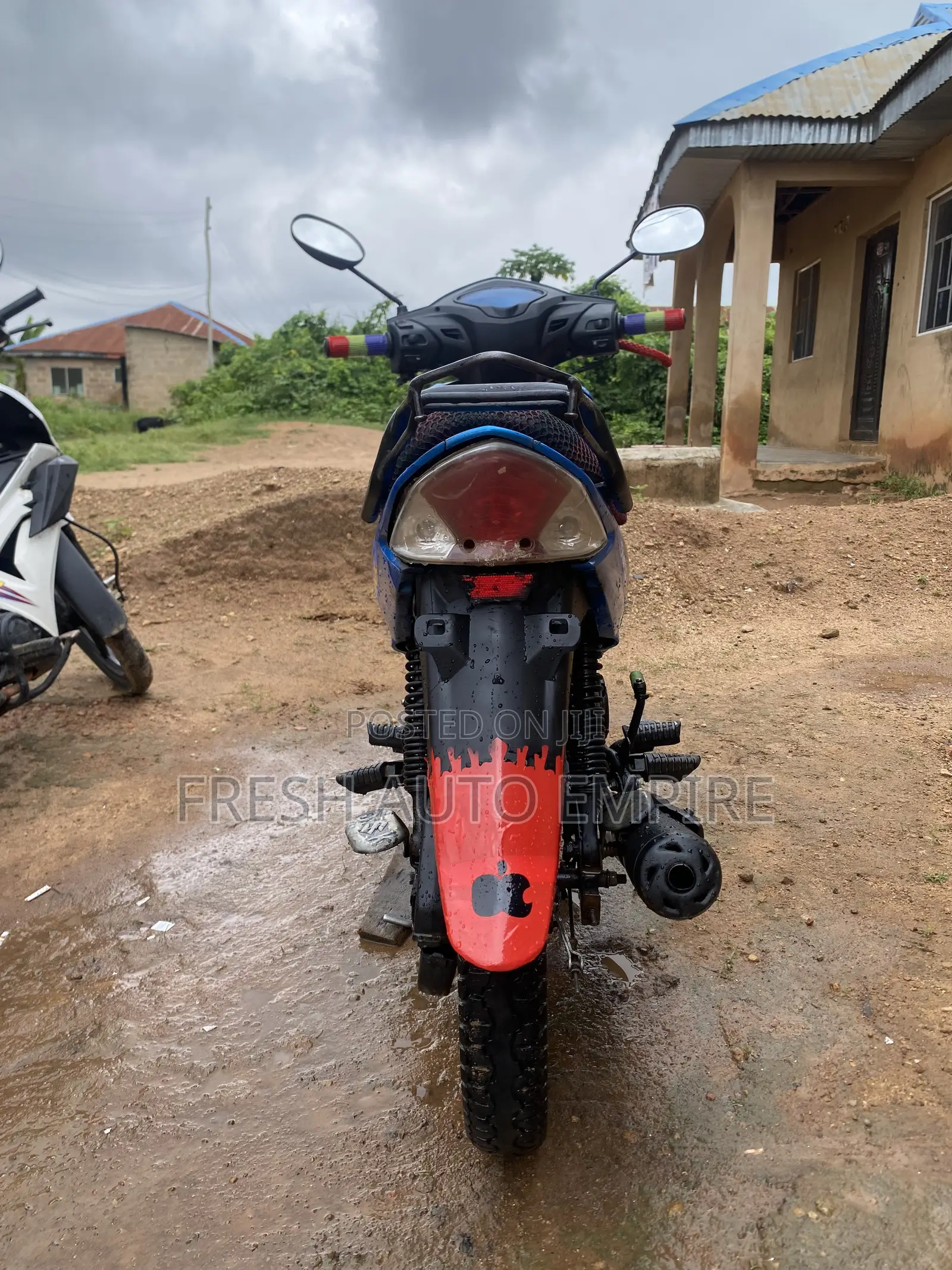 TVS Neo NX 2025 Blue