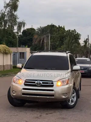 Toyota RAV4 2008 Gold