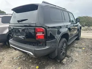 Toyota Land Cruiser 2025 Black