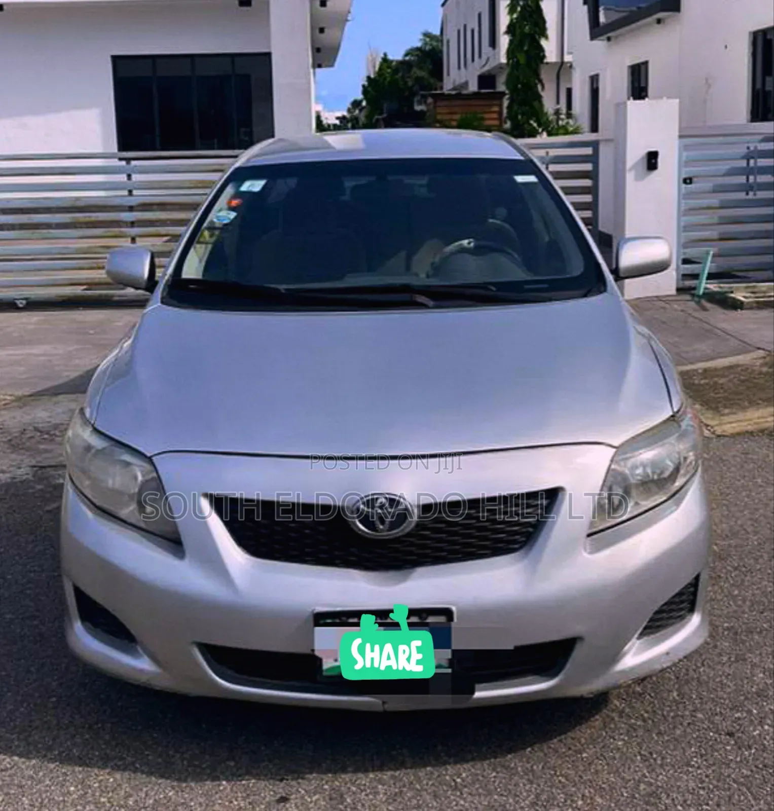 Toyota Corolla 2010 Silver