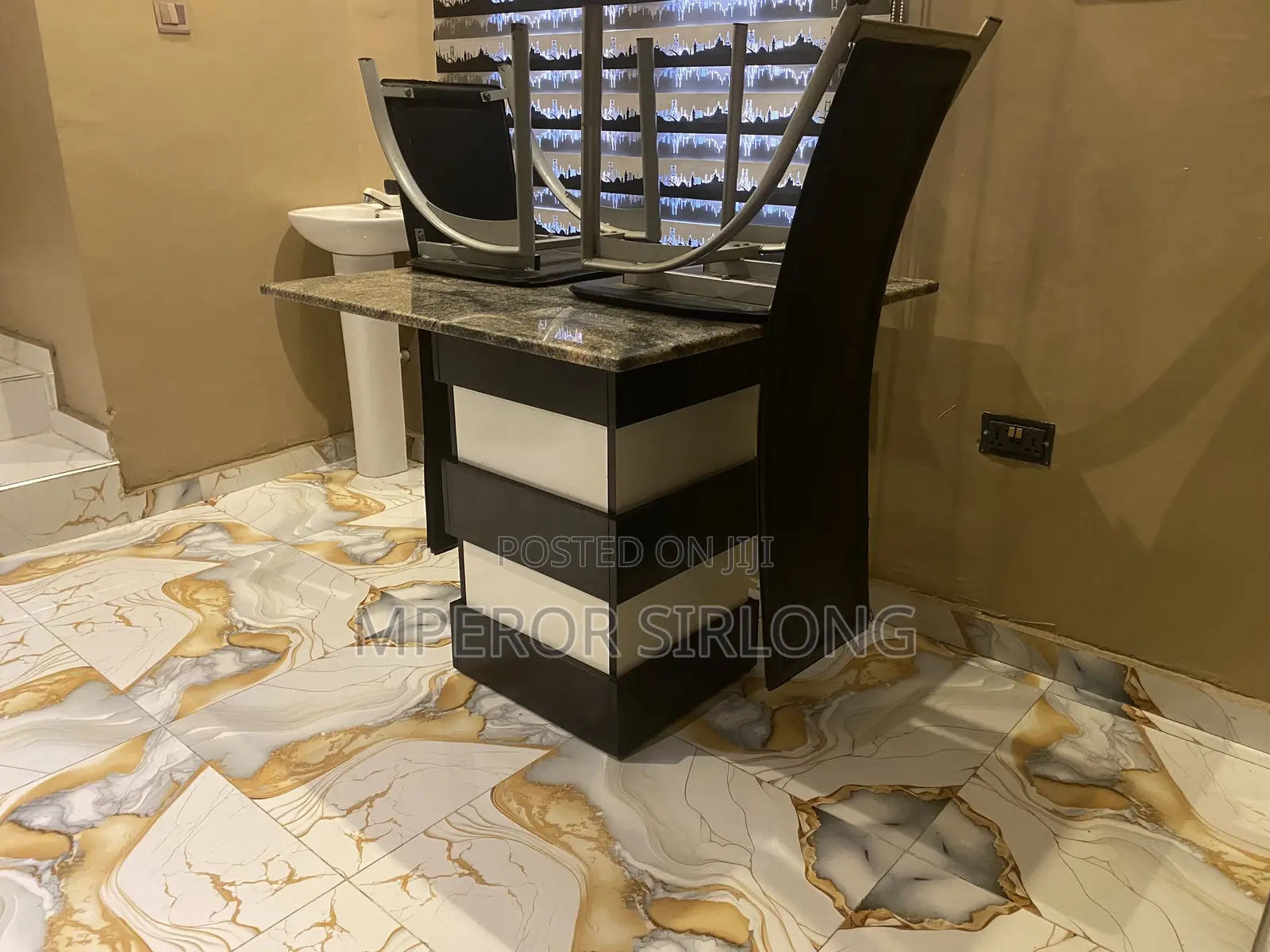 Original Marble Dinning Table
