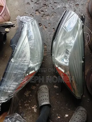 2012 Ford Escape Headlight